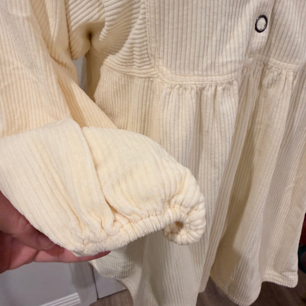 BNWOT Free People - We The Free Oversized Cream Buttoned Tunic Top - Picture 7 of 13